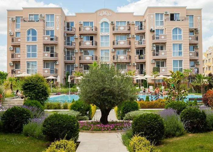 Marea Garden, - 1bd With Pool By Flat Mаnager Apartmán