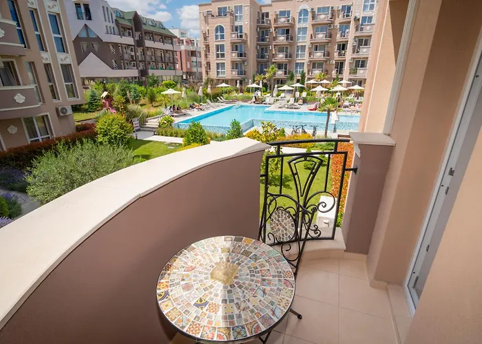 Marea Garden, - 1bd With Pool By Flat Mаnager Apartmán *